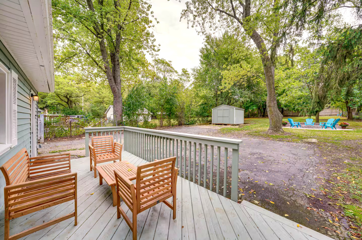 1518 Riverside Avenue St. Charles, IL 60174 - Photo 27 of 32 a view of a two chairs and table on the wooden floor