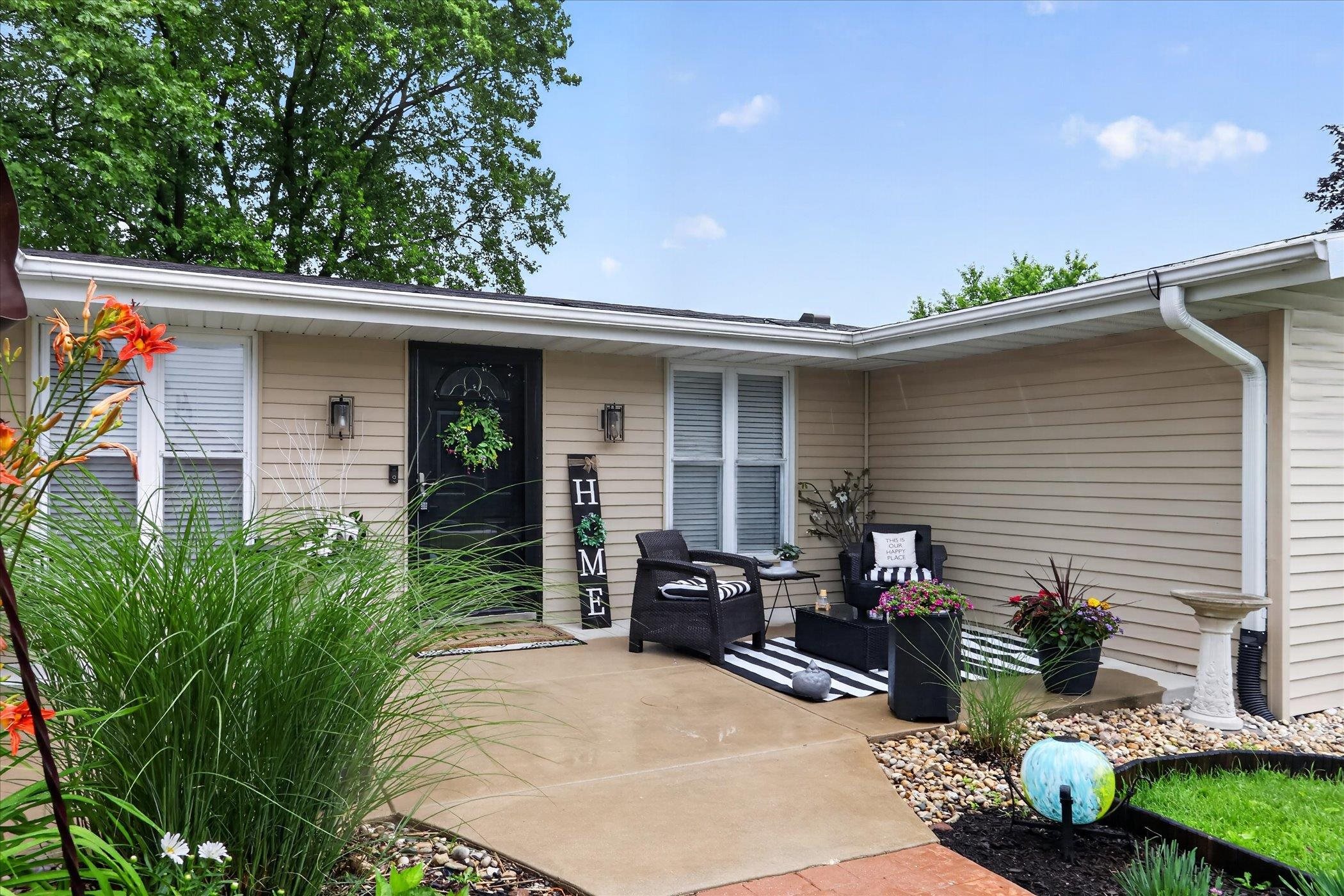 10721 Grover Oaks Road Roscoe, IL 61073 - Photo 8 of 61 Gallery Image 8