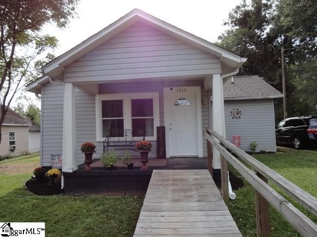 1210 East Main Street Seneca, SC 29678 - Photo 2 of 19 Gallery Image 2
