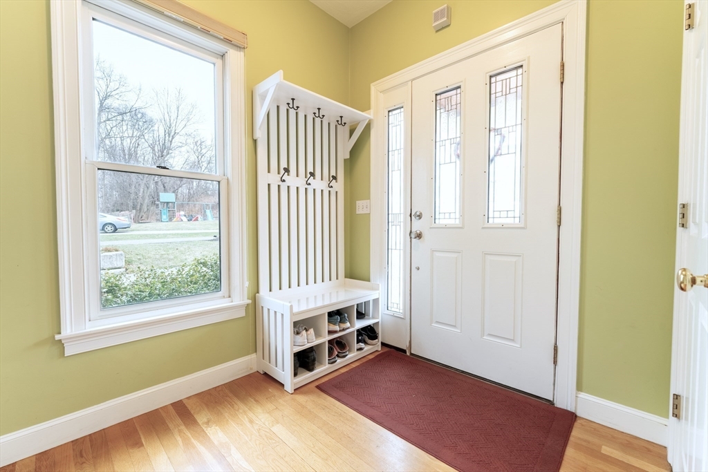 5 Crestview Road, Unit 5 Boston, MA 02131 - Photo 5 of 29 Gallery Image 5