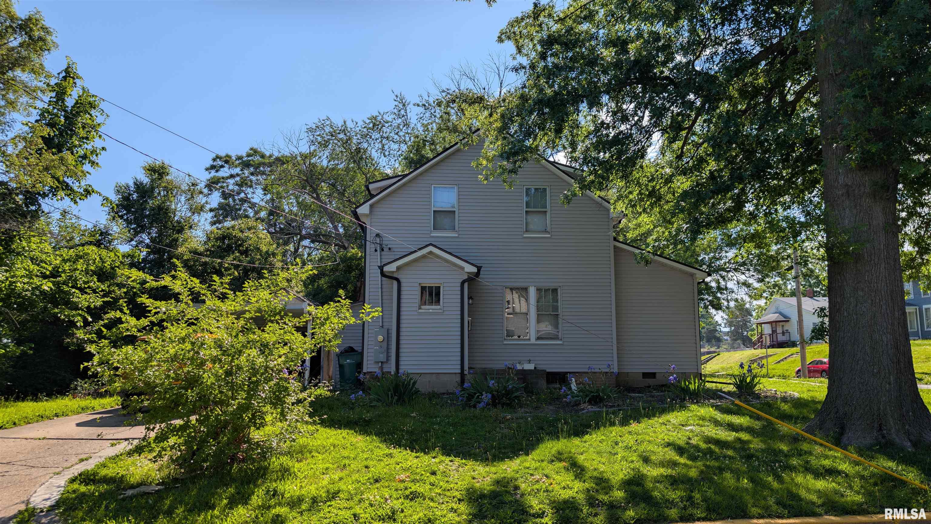 432 West Calhoun Street Macomb, IL 61455 - Photo 2 of 26