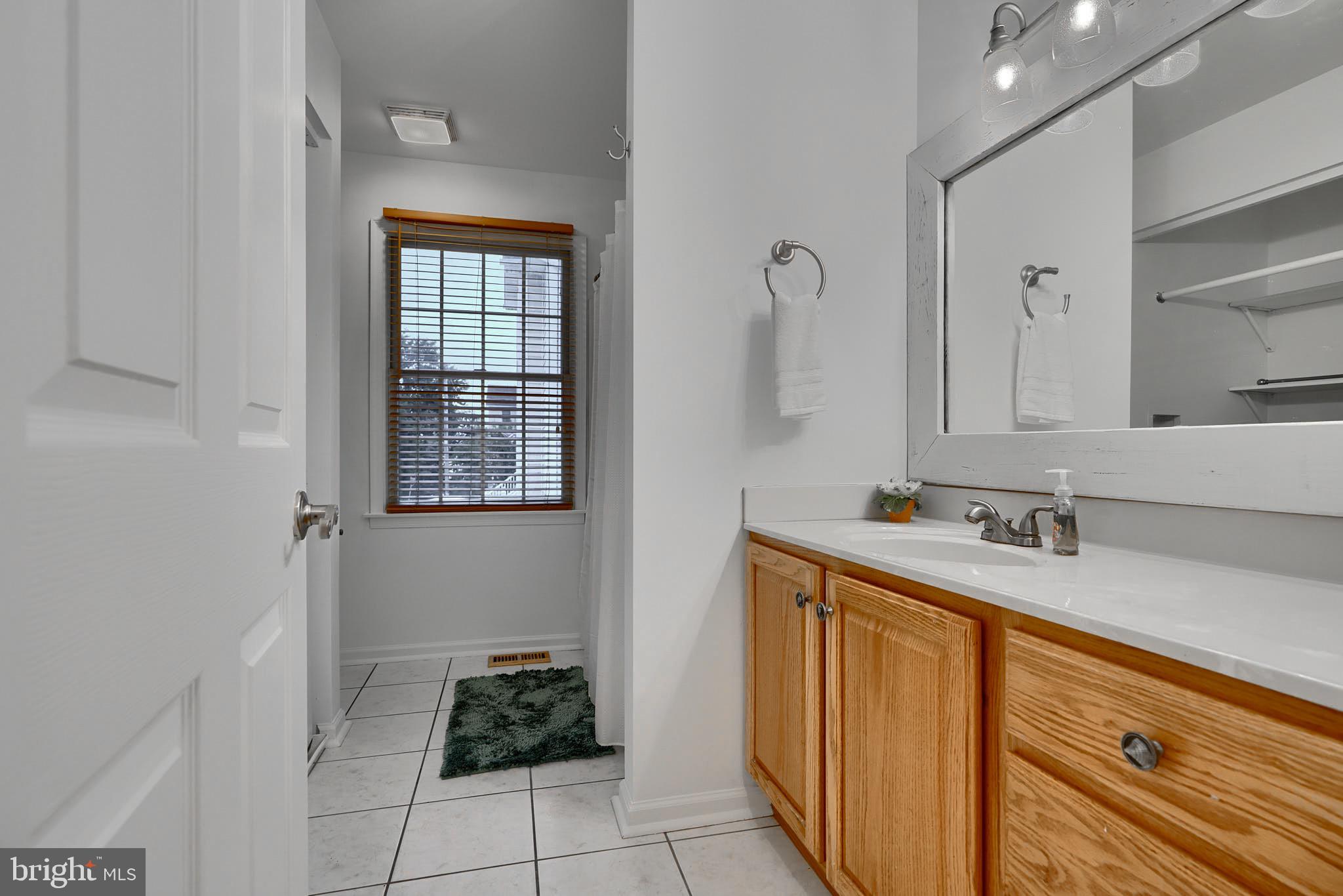 2807 3rd Street Sparrows Point, MD 21219 - Photo 15 of 49 Main floor full bath