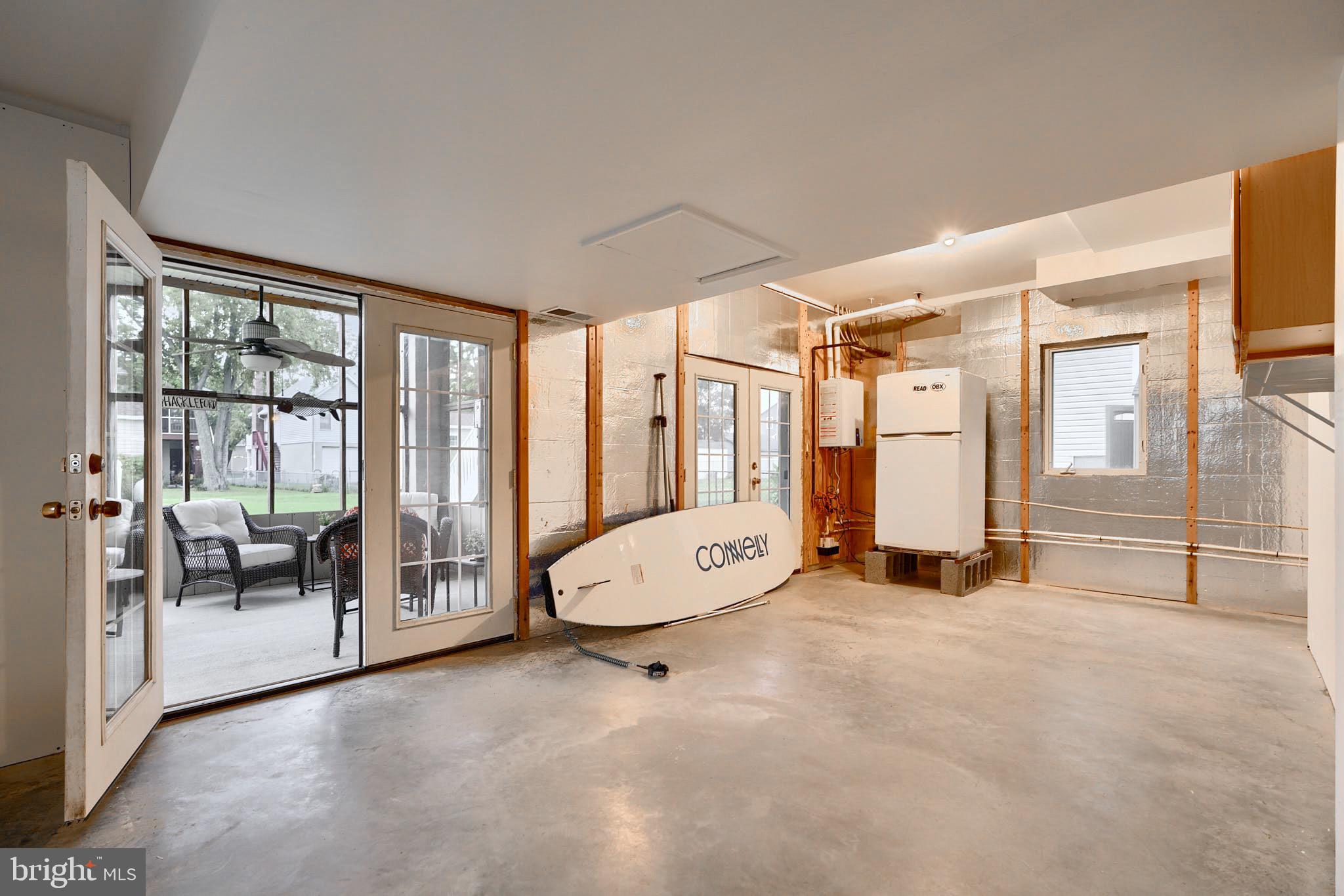 2807 3rd Street Sparrows Point, MD 21219 - Photo 26 of 49 Paddle board included!