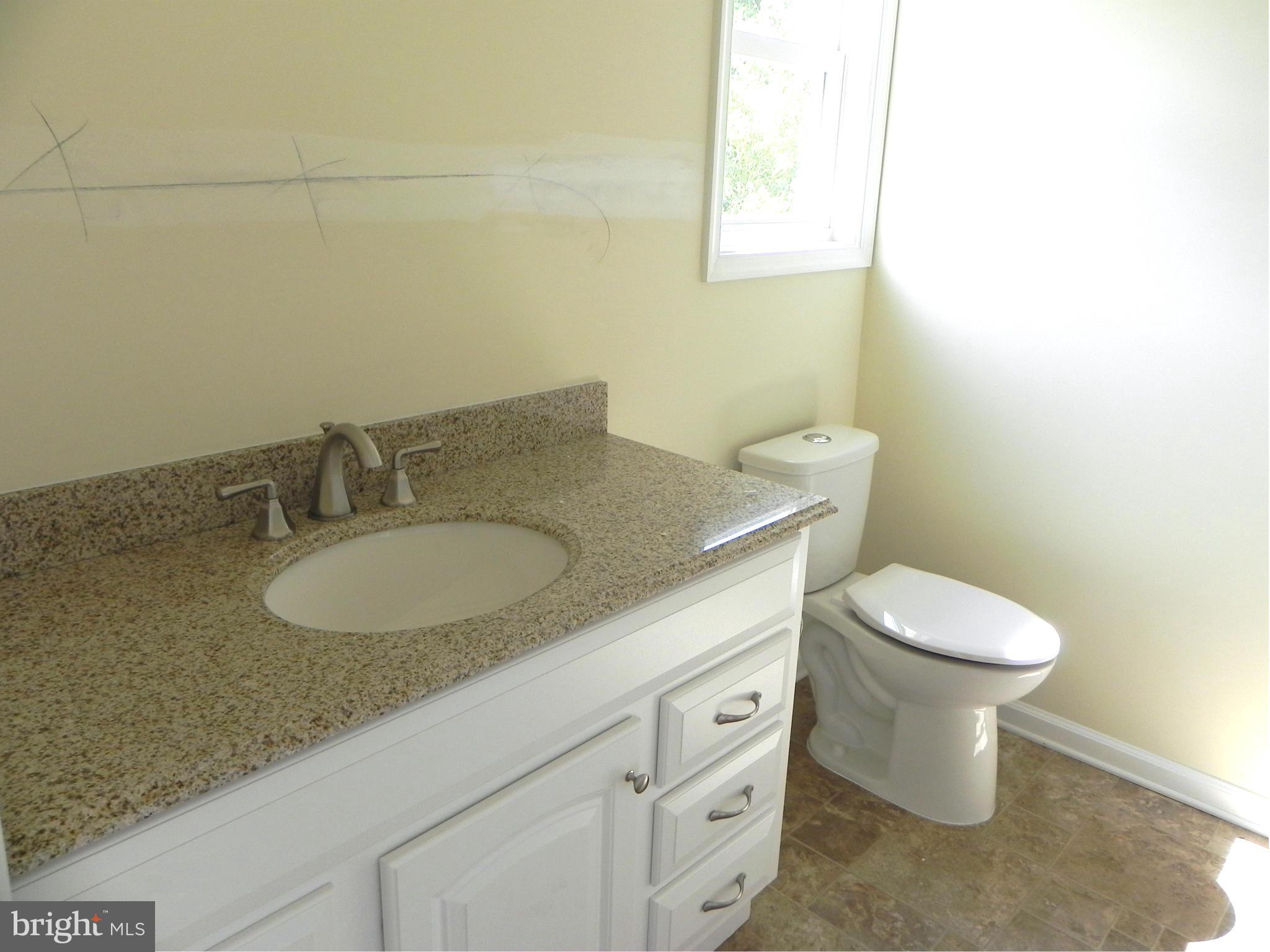 266 Bufflick Road Winchester, VA 22602 - Photo 15 of 30 Bath