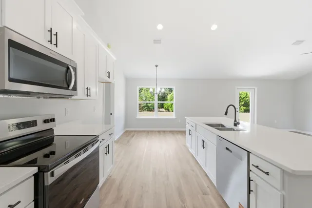 $299,900 | 6158 Sundew Street, Crestview, FL 32539