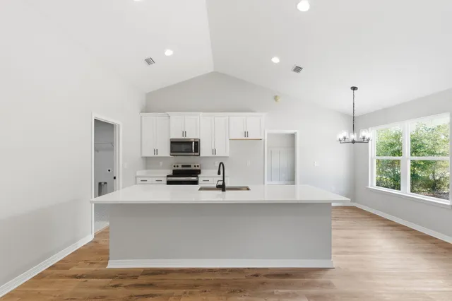 $299,900 | 6158 Sundew Street, Crestview, FL 32539