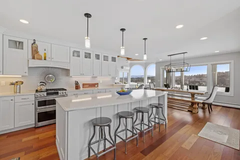 $3,350,000 | 29 South Watch Road, Meredith, NH 03253