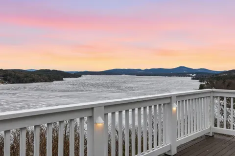 $3,350,000 | 29 South Watch Road, Meredith, NH 03253