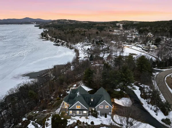 $3,350,000 | 29 South Watch Road, Meredith, NH 03253