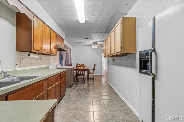 $149,000 | 818 Sherwood Drive, Bismarck, MO 63624