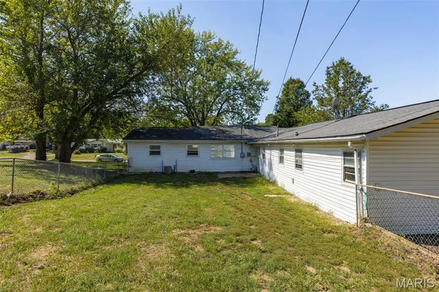 $149,000 | 818 Sherwood Drive, Bismarck, MO 63624