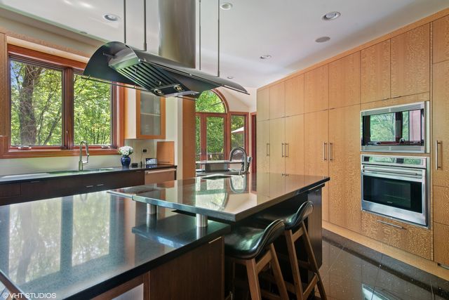 $1,495,000 | 805 Wagner Court, Glenview, IL 60025