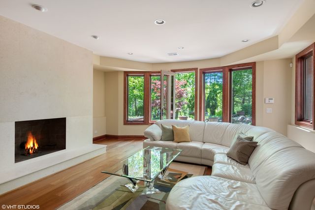 $1,495,000 | 805 Wagner Court, Glenview, IL 60025