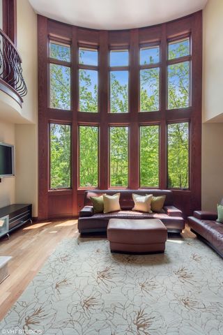 $1,495,000 | 805 Wagner Court, Glenview, IL 60025