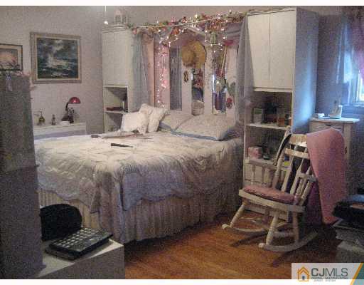 9 University Road East Brunswick, NJ 08816 - Photo 8 of 8 Gallery Image 8