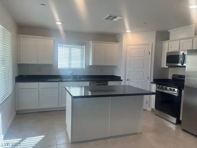 $1,995 | 3493 Arcadian King Avenue, Las Vegas, NV 89106