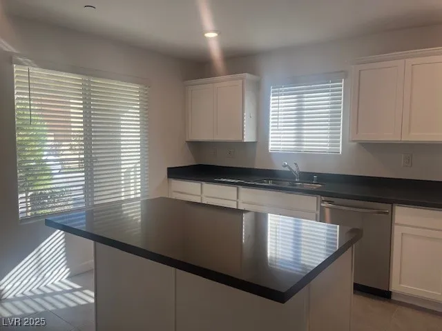 $1,995 | 3493 Arcadian King Avenue, Las Vegas, NV 89106