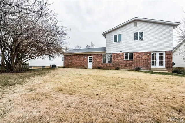 $2,750 | 1369 Nykiel Court, Ballwin, MO 63011