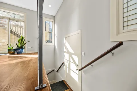 $1,399,900 | 1754 North Hoyne Avenue, Chicago, IL 60647