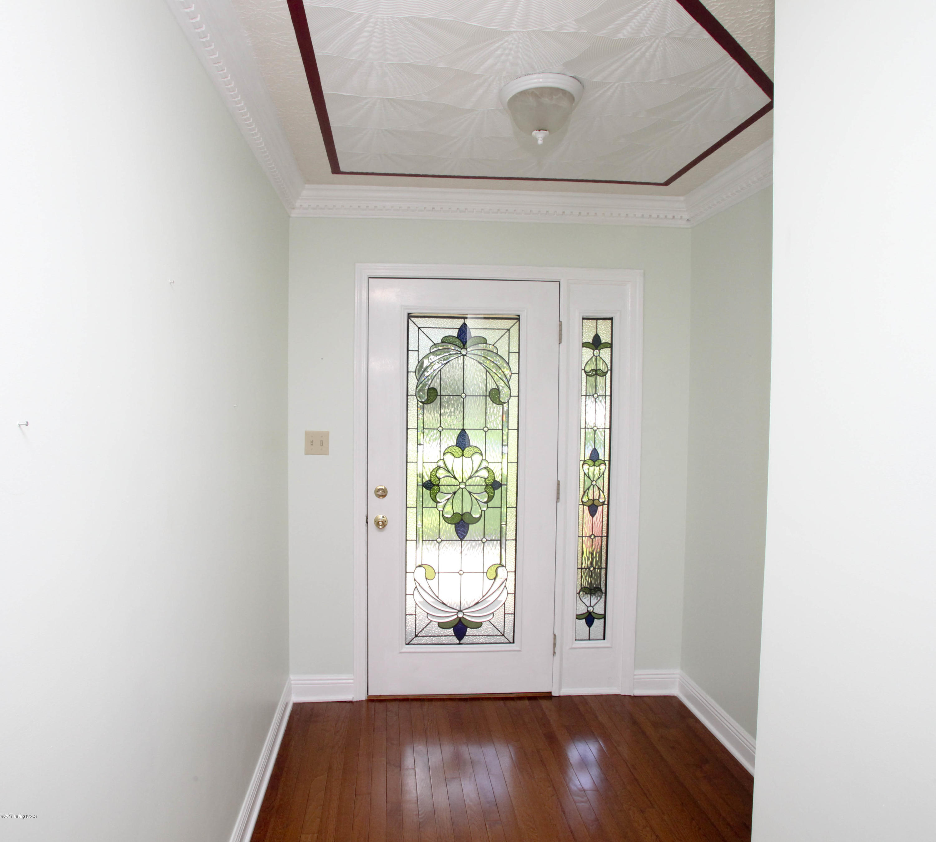 117 Stonepost Road Louisville, KY 40229 - Photo 7 of 57 ShellyHouse_0041