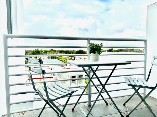 $3,850 | 111 Southeast 2nd Street, Unit 403, Delray Beach, FL 33444