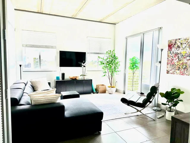 $3,850 | 111 Southeast 2nd Street, Unit 403, Delray Beach, FL 33444