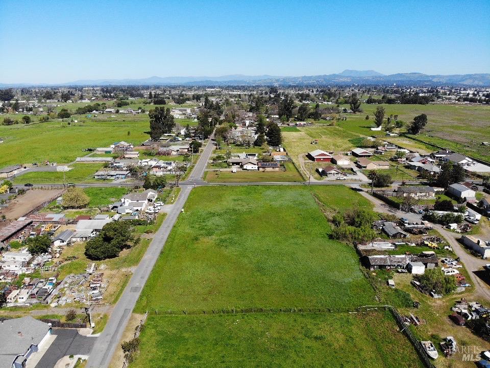 3850 Primrose Avenue Santa Rosa, CA 95407 - Photo 3 of 13