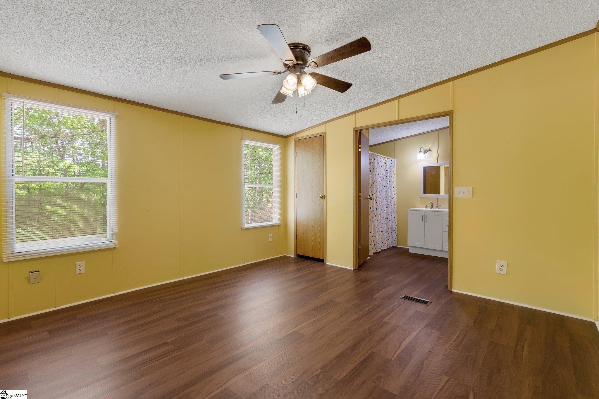 3107 State Park Road Greenville, SC 29609 - Photo 13 of 35
