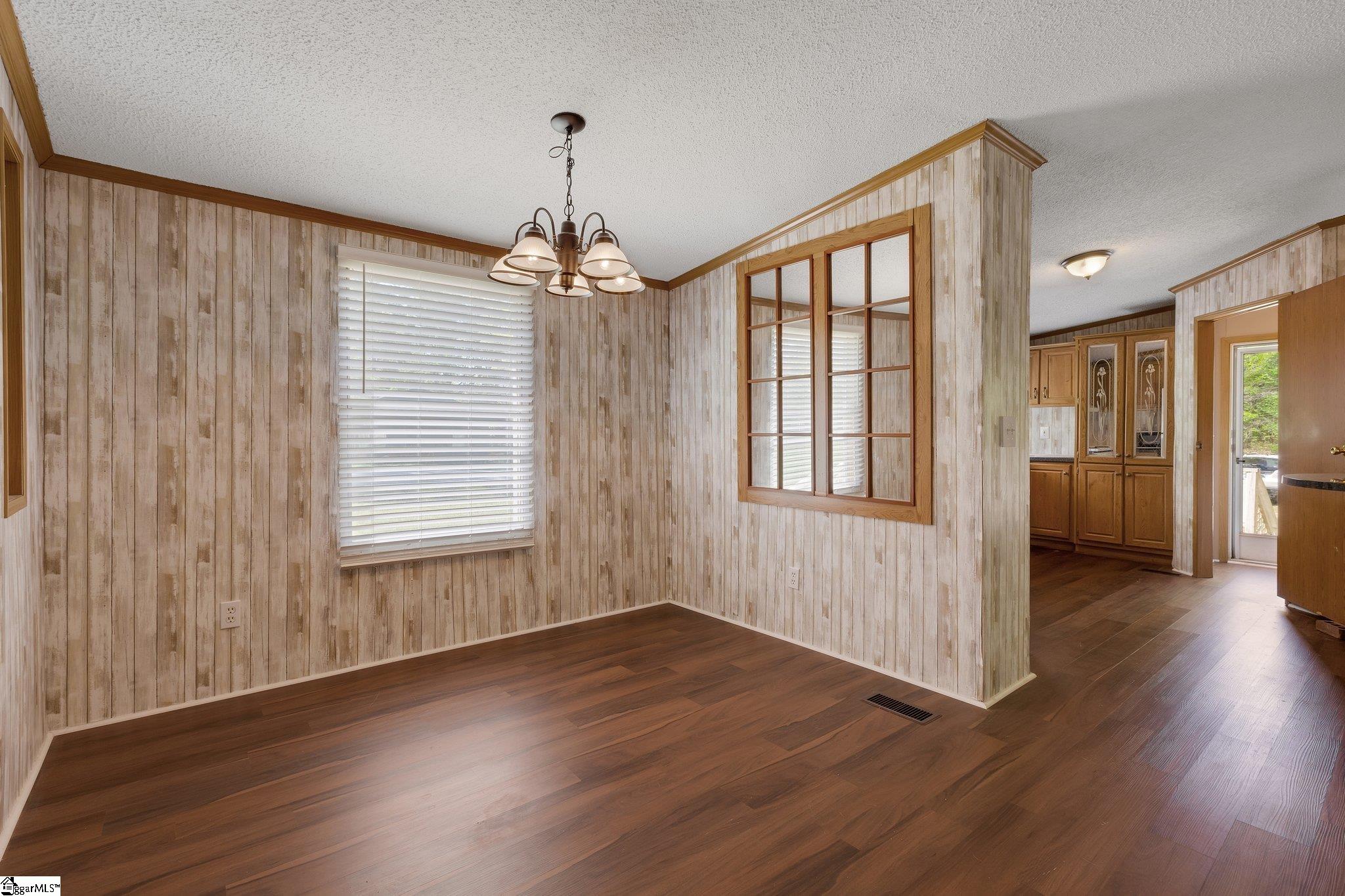 3107 State Park Road Greenville, SC 29609 - Photo 17 of 35