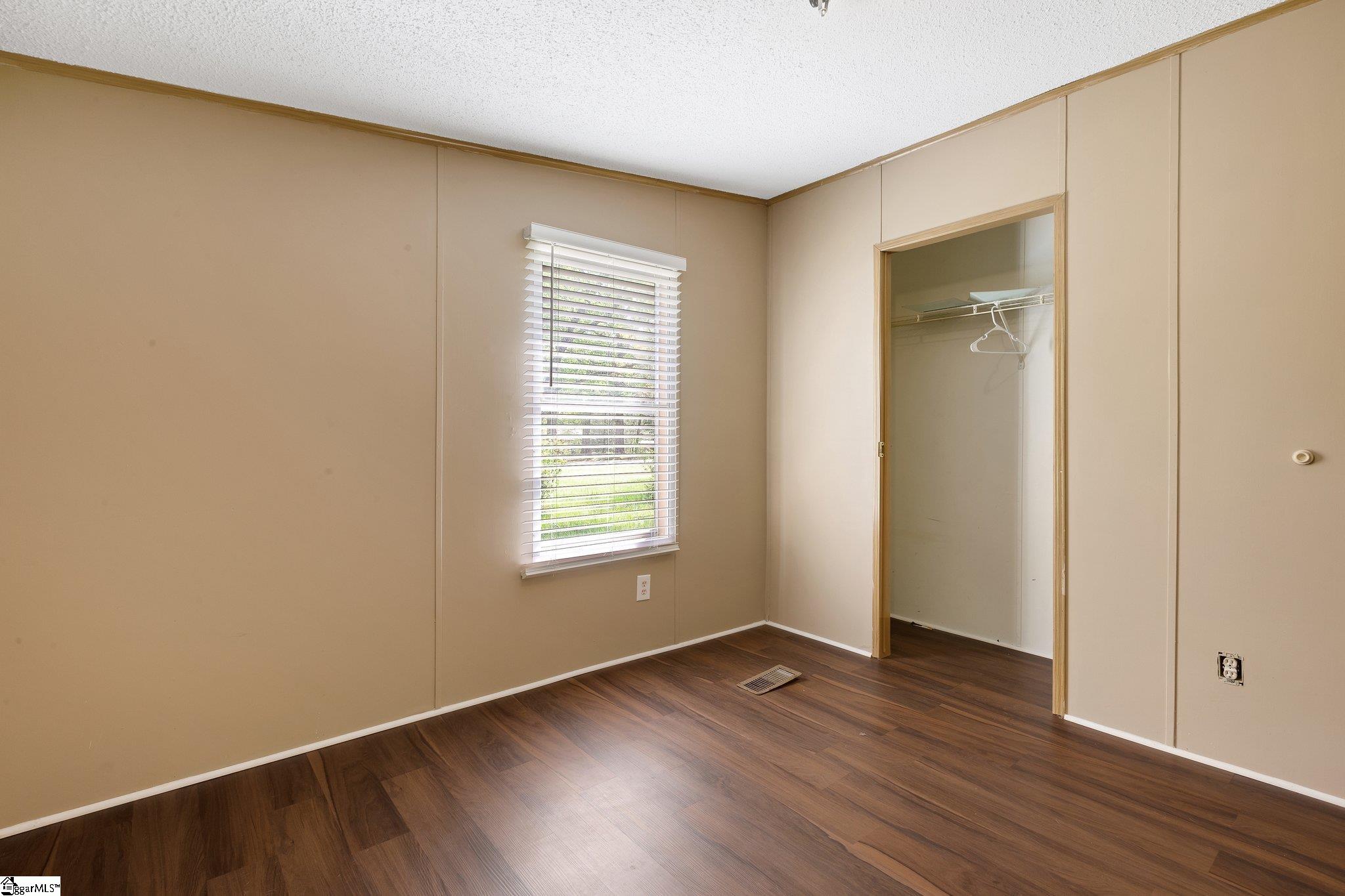 3107 State Park Road Greenville, SC 29609 - Photo 25 of 35