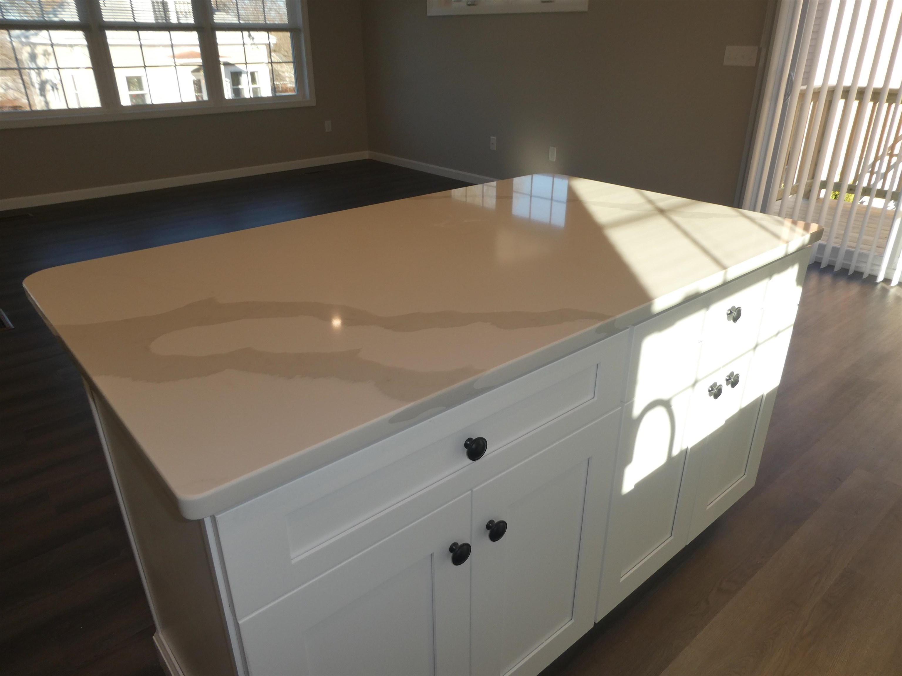 106 West Hillcrest Avenue Manchester, NH 03103 - Photo 5 of 24