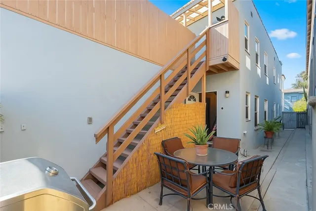 $1,599,000 | 150 Ximeno Avenue, Long Beach, CA 90803