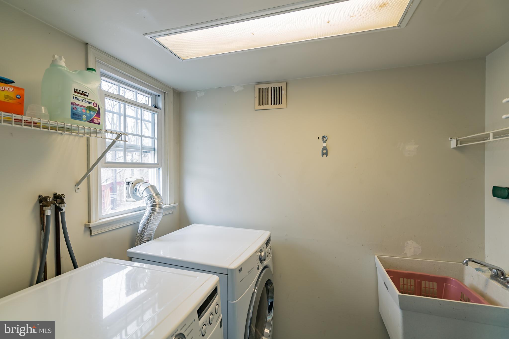 948 Upper State Road Chalfont, PA 18914 - Photo 17 of 27 Laundry Room - 1st Floor