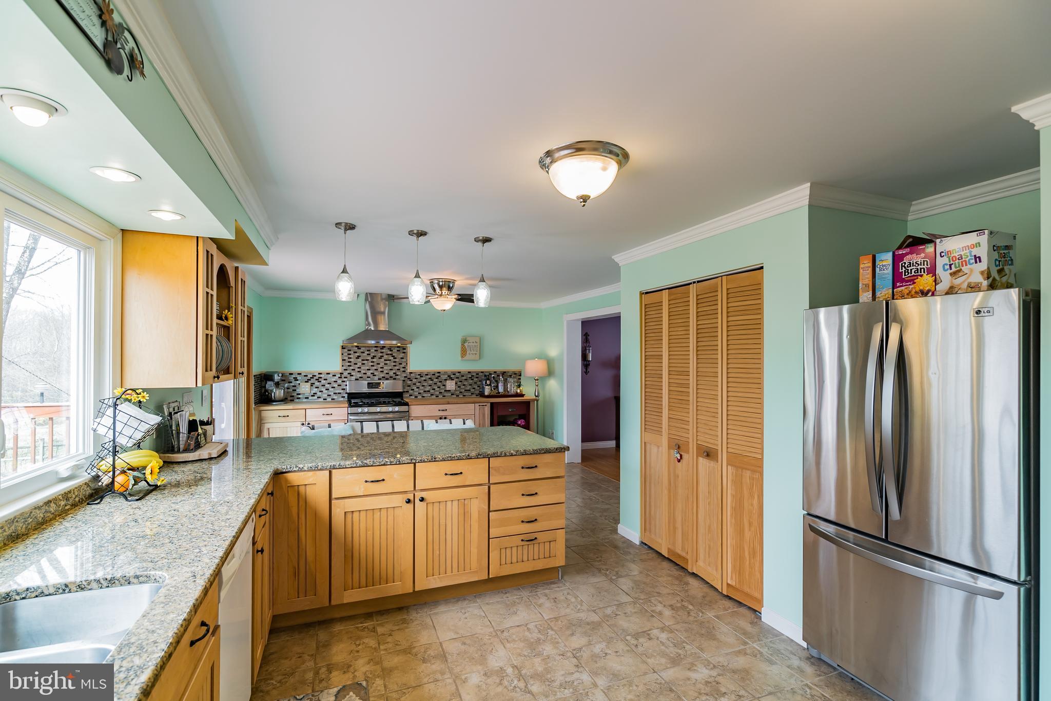 948 Upper State Road Chalfont, PA 18914 - Photo 7 of 27 Kitchen