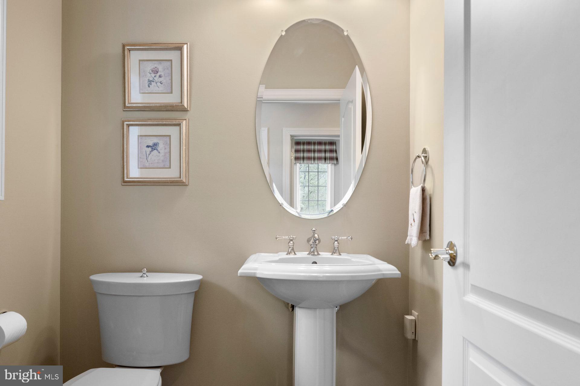 203 Wecks Pond Road New Hope, PA 18938 - Photo 24 of 59 2nd First Floor Powder Room