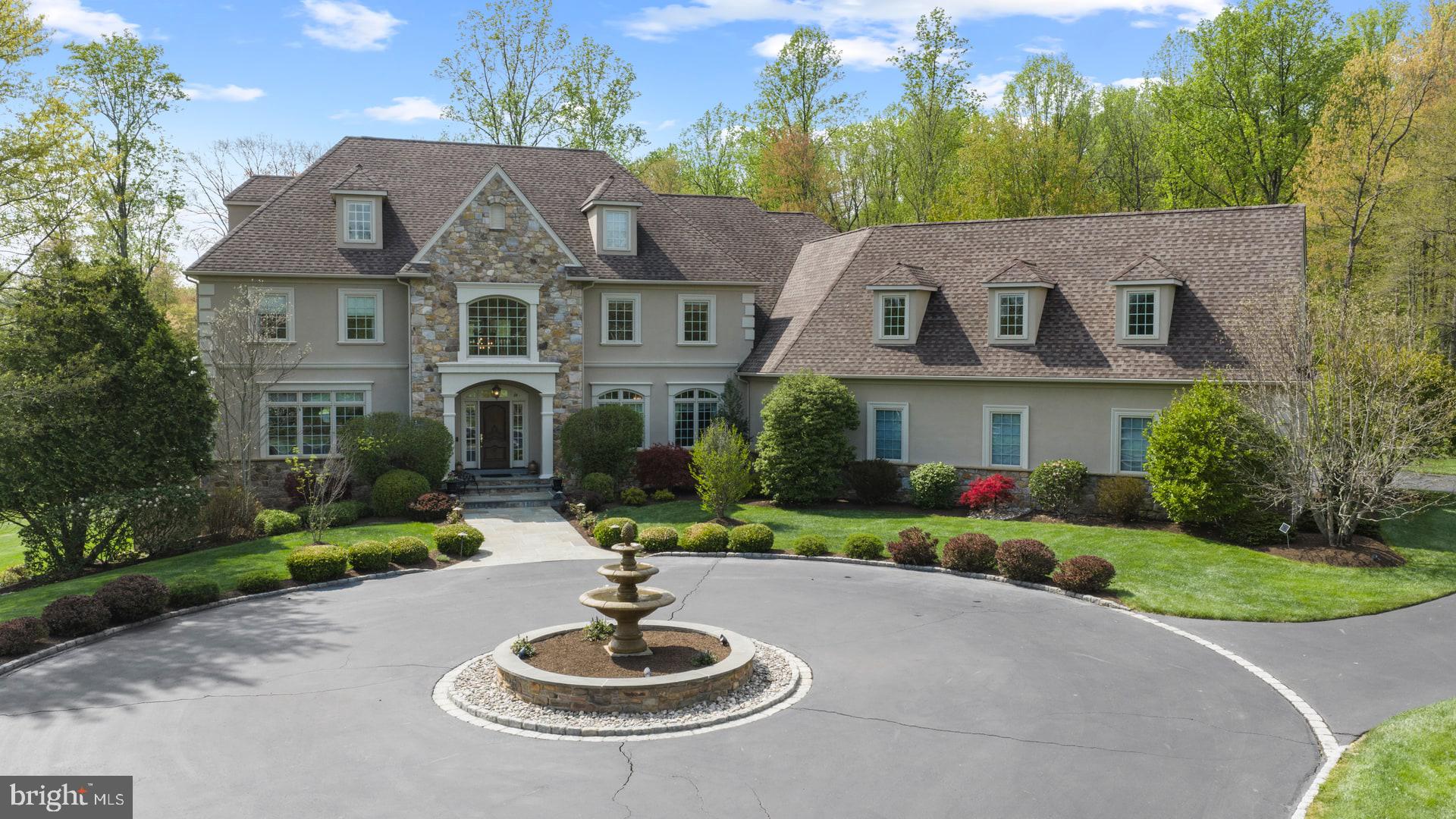 203 Wecks Pond Road New Hope, PA 18938 - Photo 48 of 59 Front w/ Circular Pullup & Fountain