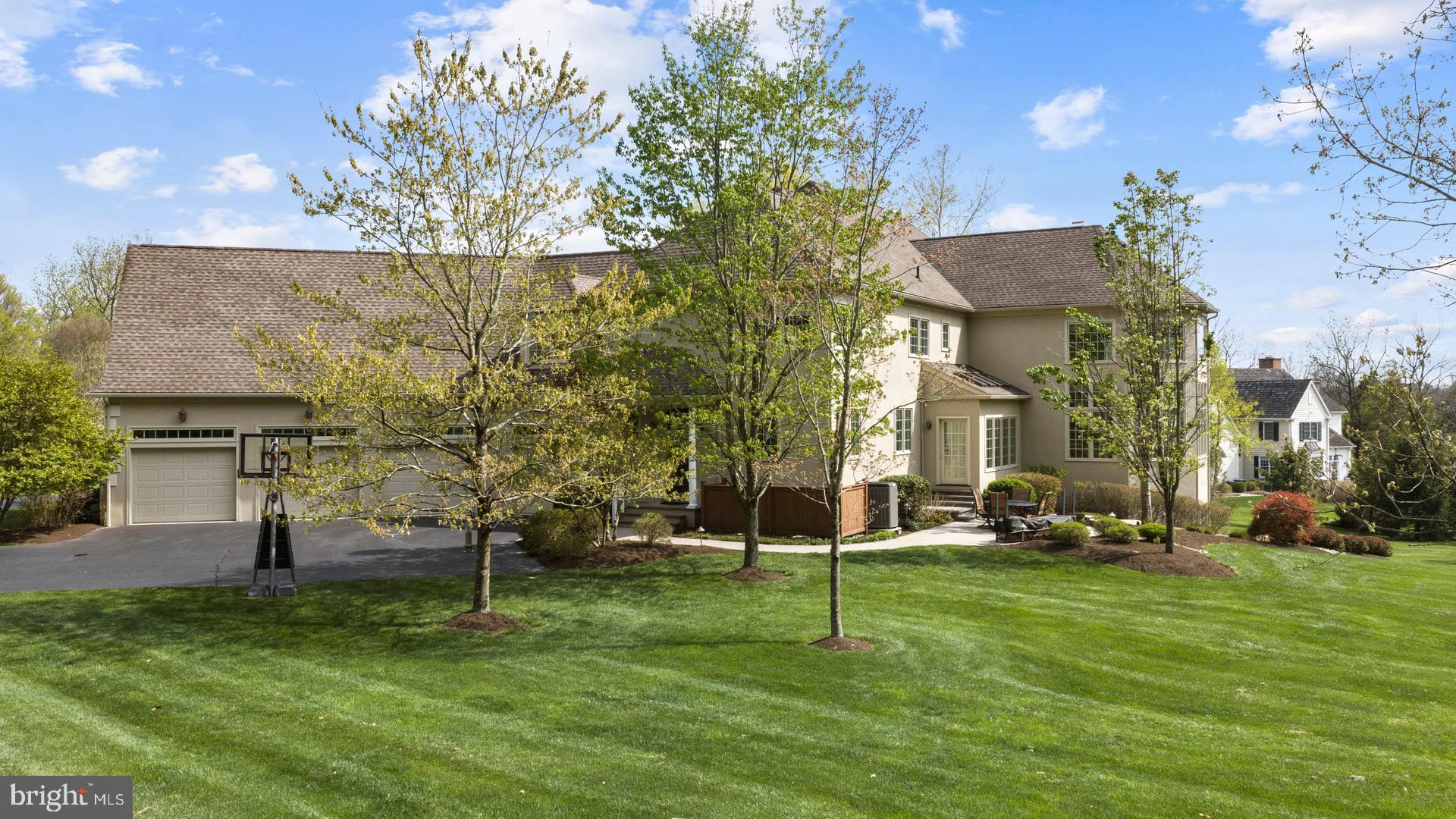 203 Wecks Pond Road New Hope, PA 18938 - Photo 56 of 59 View of Side Yard