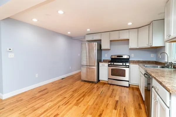 $2,500 | 15 Buckingham Street, Unit 2, Boston, MA 02136