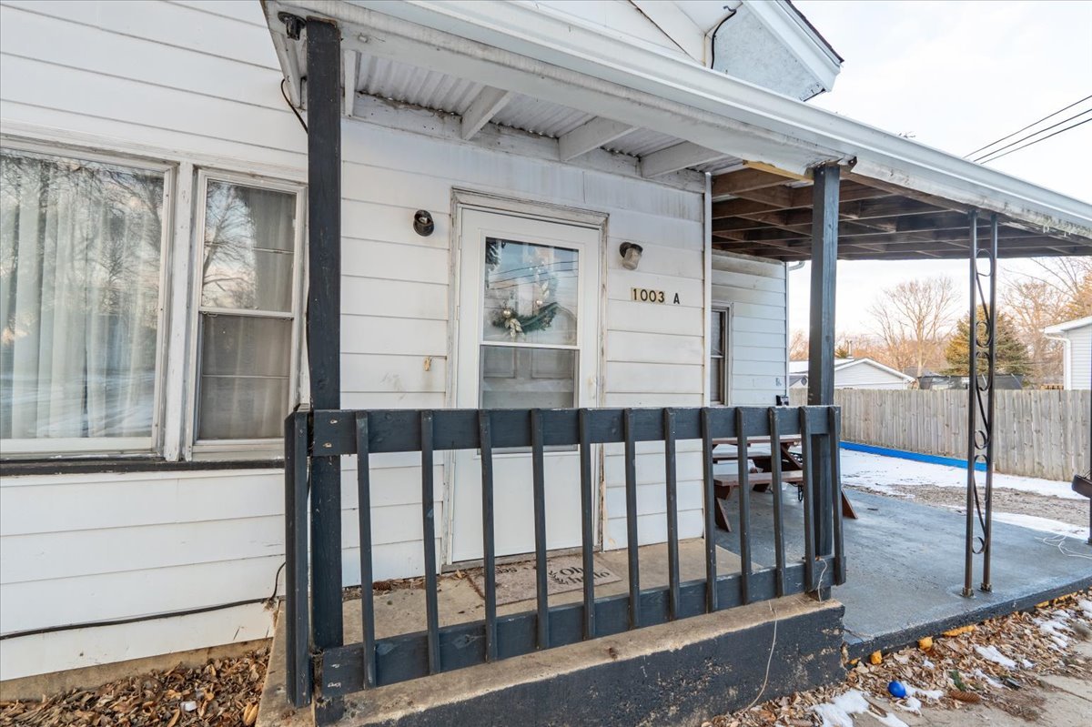 1003 West Jackson Street Bloomington, IL 61701 - Photo 11 of 23