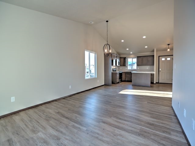10406 West Salmonberry Road Cheney, WA 99004 - Photo 11 of 28