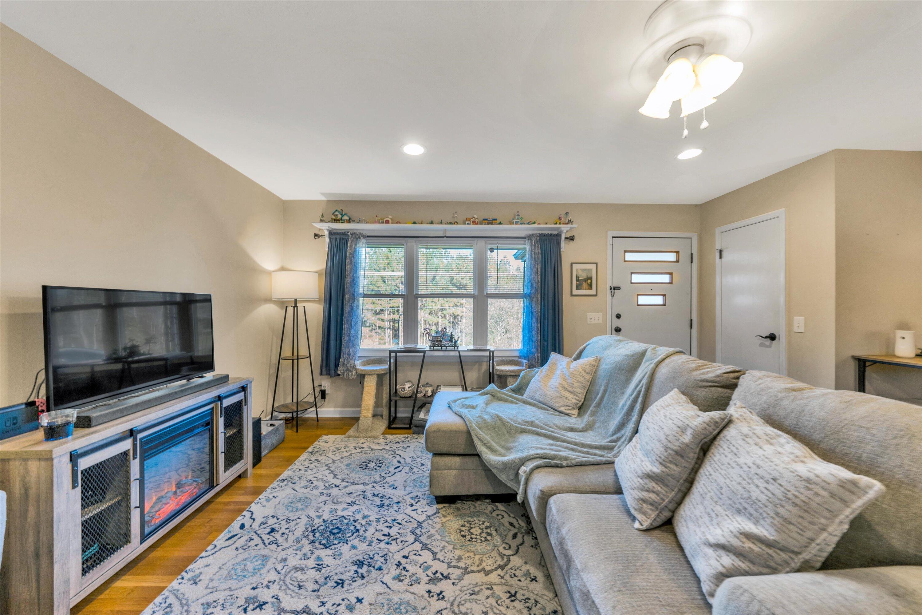 1450 Webster Road Glade Hill, VA 24092 - Photo 5 of 25 Family Room