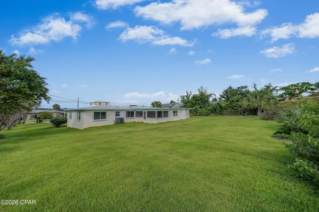 $2,200 | 4736 Sunset Drive, Panama City, FL 32404