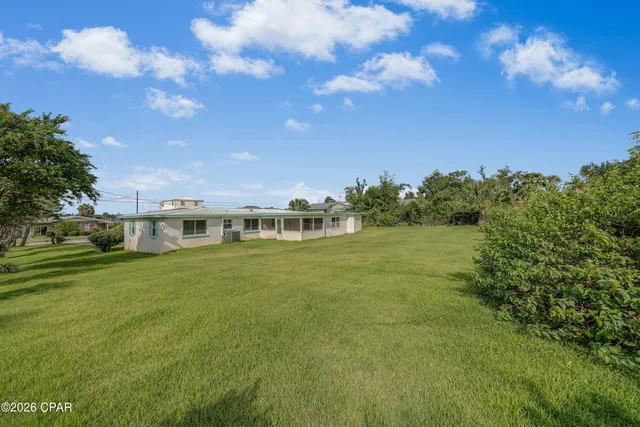 $2,200 | 4736 Sunset Drive, Panama City, FL 32404