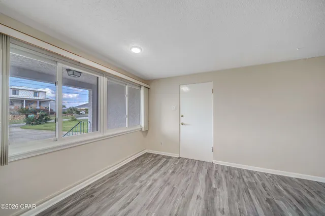 $2,200 | 4736 Sunset Drive, Panama City, FL 32404