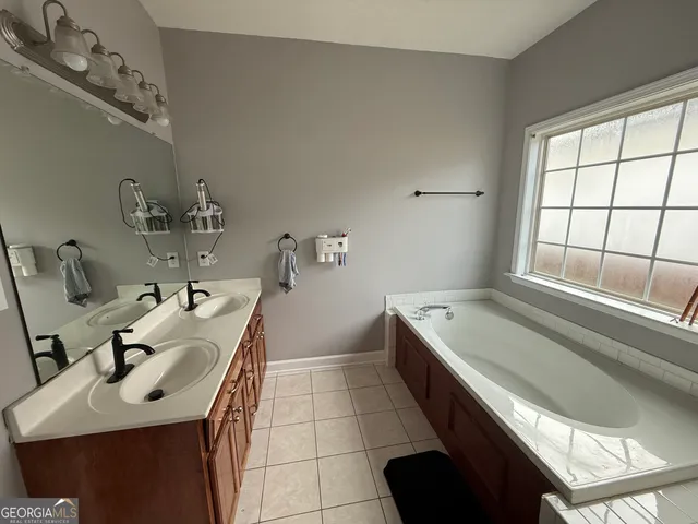 $240,000 | 101 Hampstead Court, Warner Robins, GA 31088