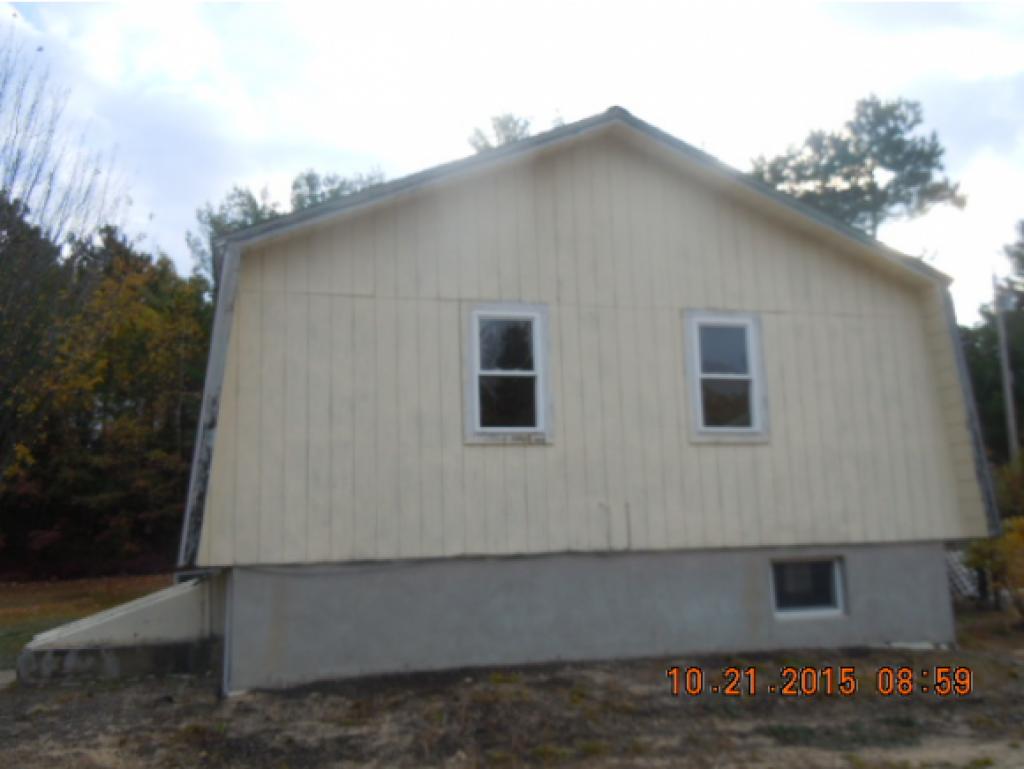 10 Laurel Road Ossipee, NH 03814 - Photo 3 of 10