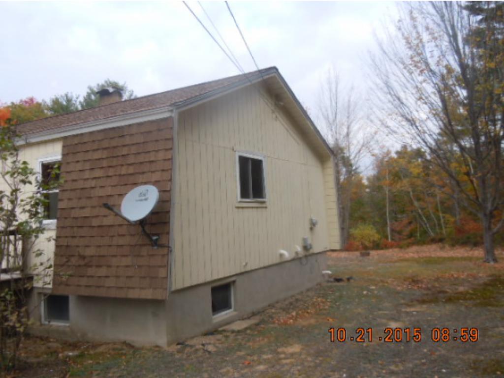 10 Laurel Road Ossipee, NH 03814 - Photo 4 of 10