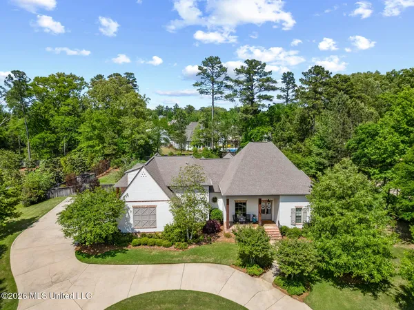 $1,197,000 | 260 Hidden Oaks Drive, Ridgeland, MS 39157