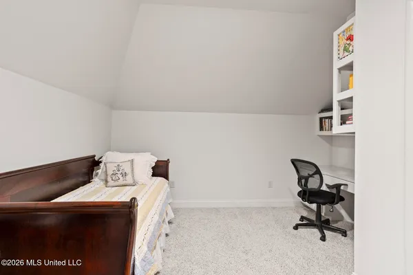 $1,197,000 | 260 Hidden Oaks Drive, Ridgeland, MS 39157