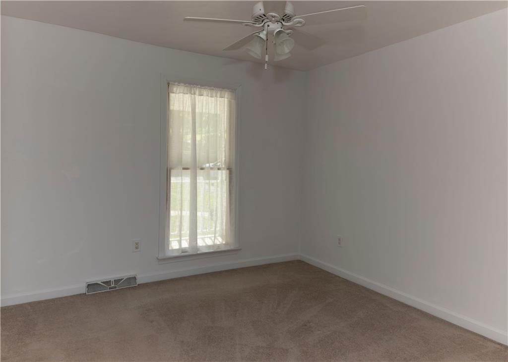 132 Dutchtown Road Butler, PA 16002 - Photo 27 of 44